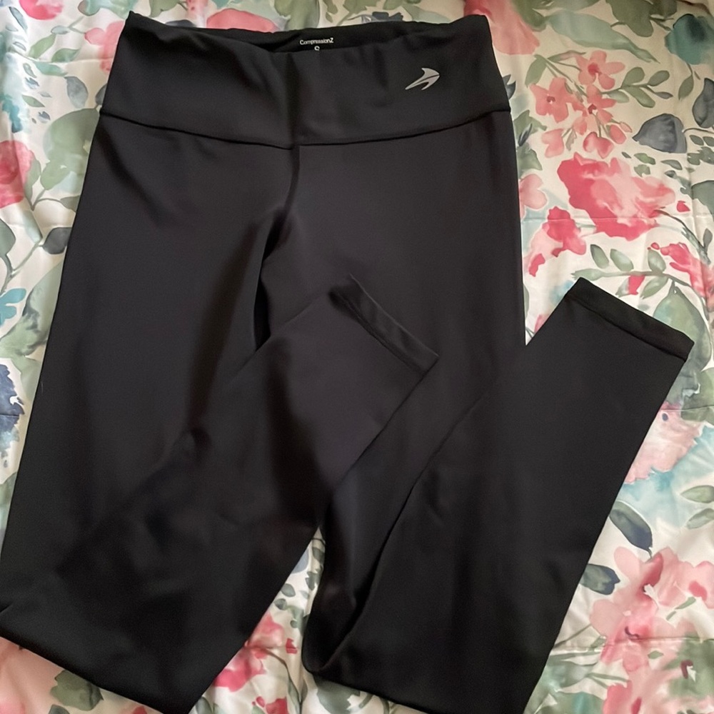 Black leggings, good condition